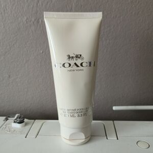 🧁HOLD🧁 Coach Body Lotion